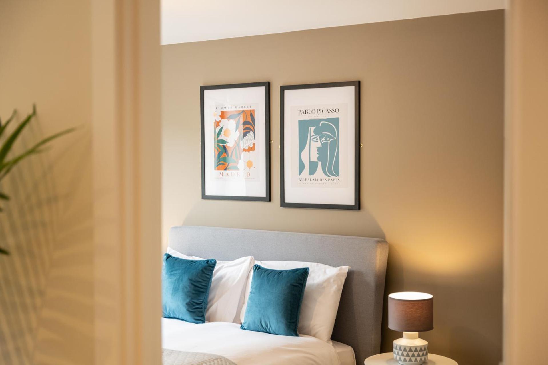 Apartment Host & - Richmond Place 102 *